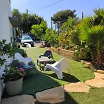 Villa Avec Piscine Au Calme Vue *