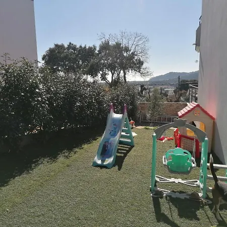Avec Piscine Au Calme Vue